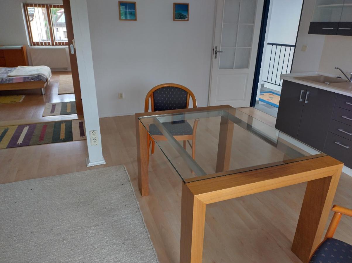 Apartment1 Pilsen-Ujezd Ngoại thất bức ảnh